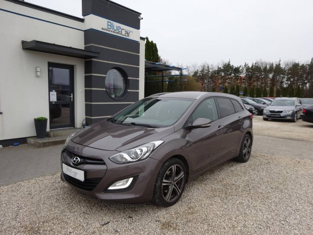 Hyundai I30 CW 1.4i Life KM:181ezer!!�l�sf�t�s!...