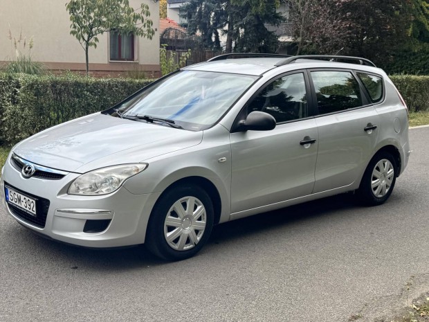 Hyundai I30 CW 1.6 CRDi LP Classic Hibátlan mot...