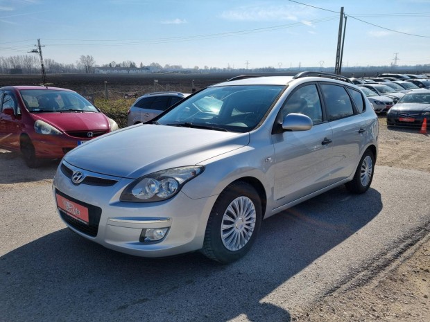 Hyundai I30 CW 1.6 CRDi LP Classic PLUS Garanci...