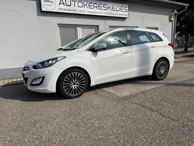 Hyundai I30 CW 1.6 CRDi LP Comfort Digit Klima/...