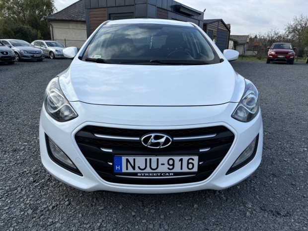 Hyundai I30 CW 1.6 CRDi LP ISG Business Life Ma...