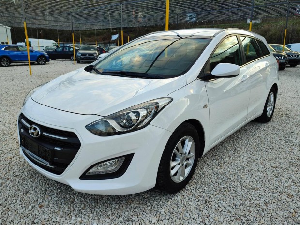 Hyundai I30 CW 1.6 CRDi LP ISG Business Life Ül...
