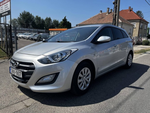 Hyundai I30 CW 1.6 CRDi LP ISG Comfort Klma! T...