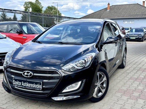 Hyundai I30 CW 1.6 CRDi LP ISG Go! 107000Km!Vez...
