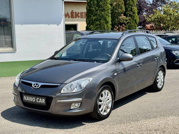 Hyundai I30 CW 1.6 DOHC Comfort PLUS Vonóhorog....