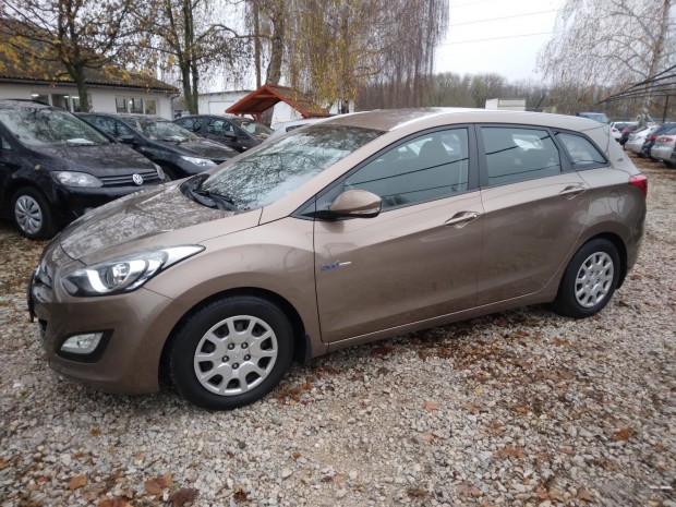Hyundai I30 CW 1.6 GDi Comfort 165ekm!Tempomat!...