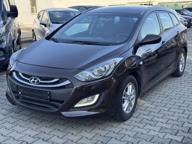 Hyundai I30 CW 1.6 GDi Life 49eKm!Tempomat!Tet...