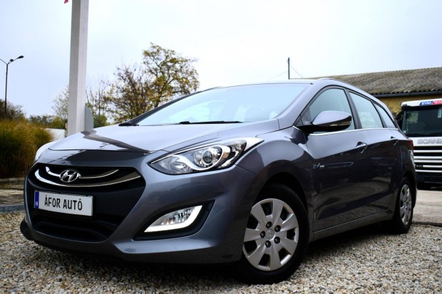 Hyundai I30 CW 1.6 GDi Style D.Klma - Navi - ...