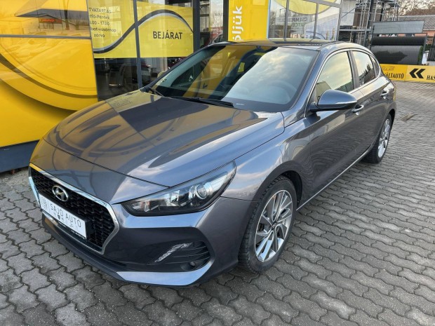 Hyundai I30 Fastback 1.4 T-GDi Comfort Launch E...