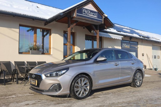 Hyundai I30 Fastback 1.4 T-GDi Comfort Mo-i - M...