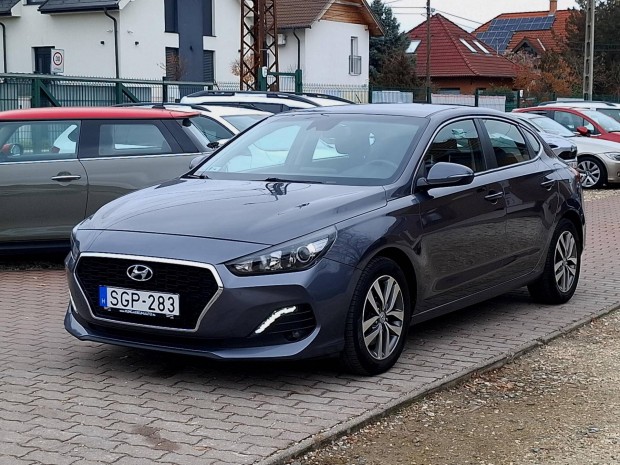 Hyundai I30 Fastback 1.4 T-GDi Comfort Rendszer...