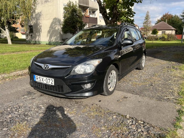 Hyundai I30 i30u CW 1.6 CRDi HP Style 2.Tulaj.D...