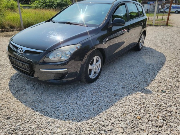 Hyundai I30 i30u CW 1.6 CRDi LP Comfort N�met P...