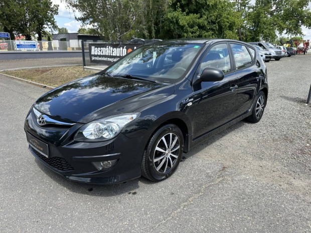 Hyundai I30 i30u CW 1.6 DOHC Comfort Alufelni.d...
