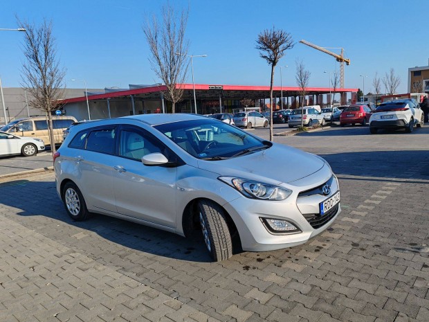 Hyundai I30 kombi auto