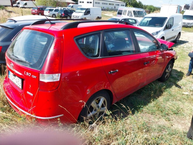 Hyundai I30 kombi eleje trtt