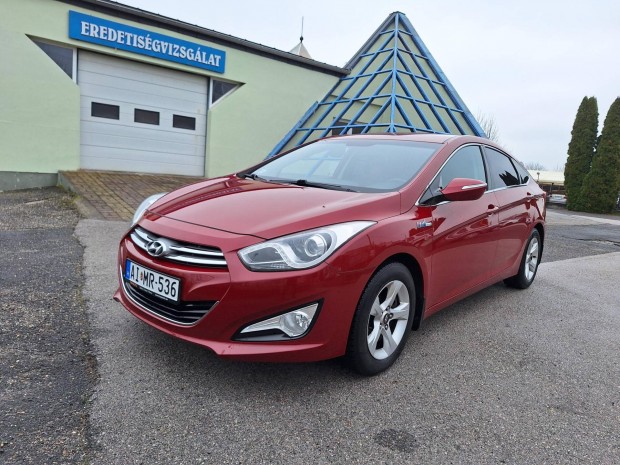 Hyundai I40 1.6 GDI Life 117200 KM Megkímélt ÁL...