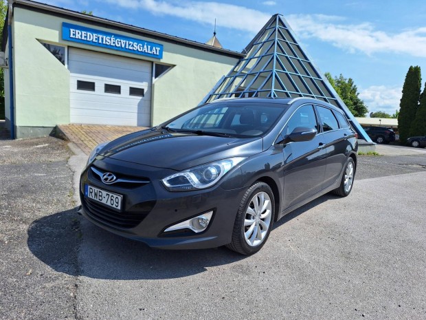 Hyundai I40 1.6 GDI Life 153500 KM Megkímélt ÁL...