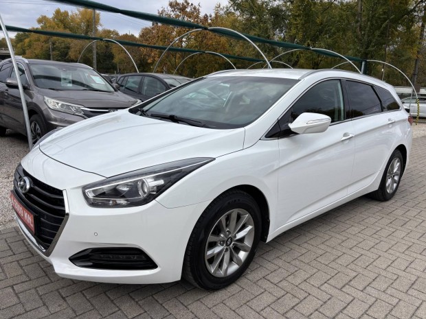 Hyundai I40 1.6 GDI Premium Teljews szervizmúlt...