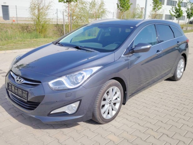 Hyundai I40 1.6 GDI Style Sérülésmentes!