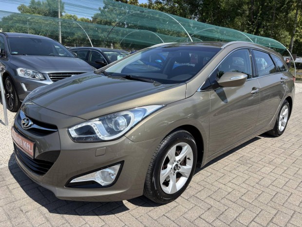 Hyundai I40 1.6 GDI Style Teljes szervizmlt.me...