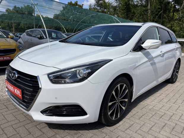 Hyundai I40 1.7 CRDi HP Premium DCT Megkímélt á...