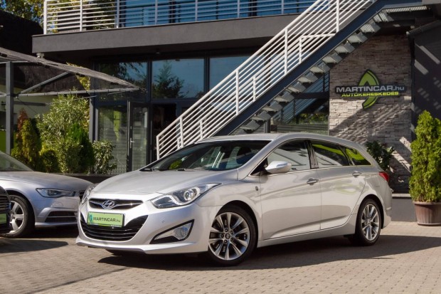 Hyundai I40 1.7 CRDi HP Style (Automata) Shimme...