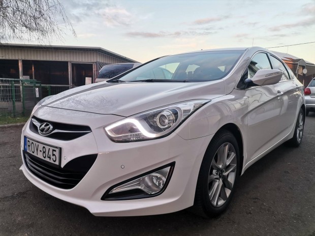 Hyundai I40 1.7 CRDi LP Premium Navi. Tolat KA...