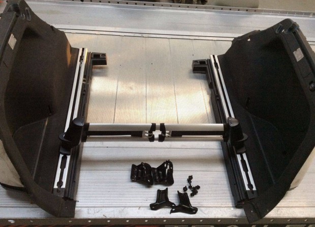 Hyundai I40 Kombi, csomagr�gz�t� szett / csomagt�rh�l�