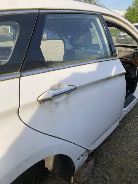 Hyundai I40 kombi jobb hts ajt fehr sznben