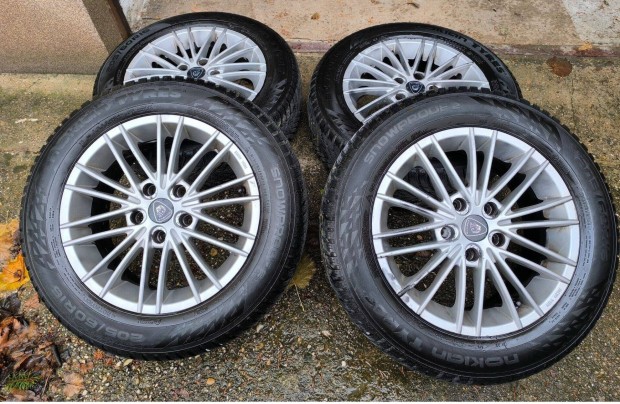 Hyundai I40-rl Aluett 16-os alufelni Nokian tli prmium gumival!