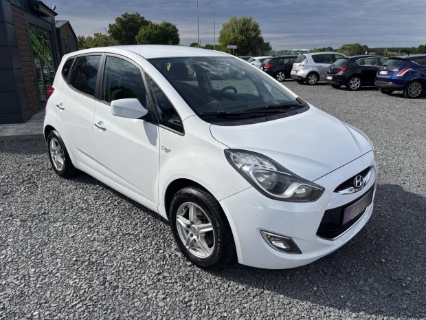Hyundai IX20 1.4 DOHC Style Garantált KM! Végig...