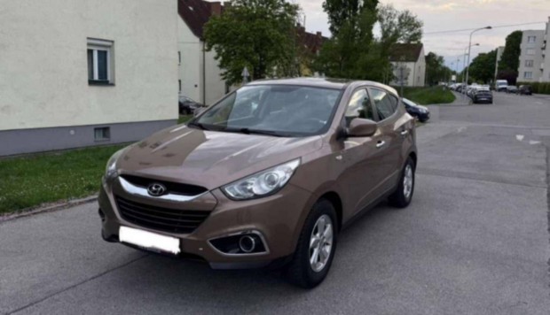 Hyundai IX35 1.6 GDi Comfort 115E Km!! 1 Tulaj!...