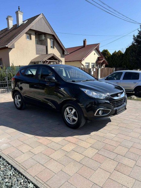 Hyundai IX35 1.6 Style 2WD 174572km Leinform�lh...