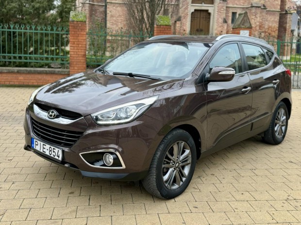 Hyundai IX35 1.7 CRDi Premium Facelift//LED//F...