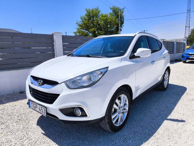 Hyundai IX35 2.0 CRDi LP Premium 2WD Flbr el...