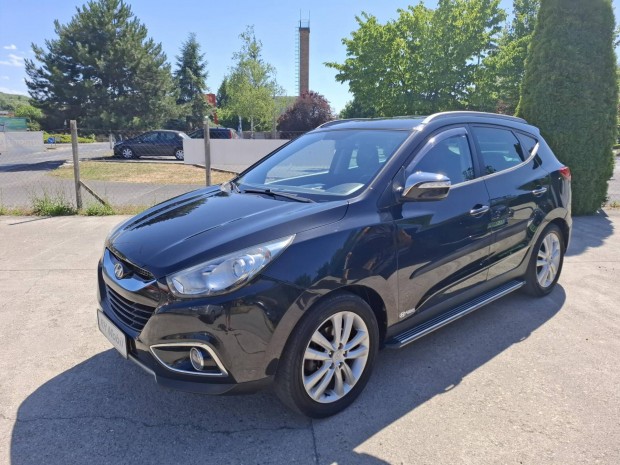 Hyundai IX35 2.0 CRDi LP Premium 4WD 151000KM.V...