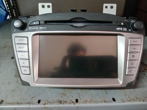 Hyundai IX35, KIA MP3, CS autrdi, fejegysg, navigci, rdi