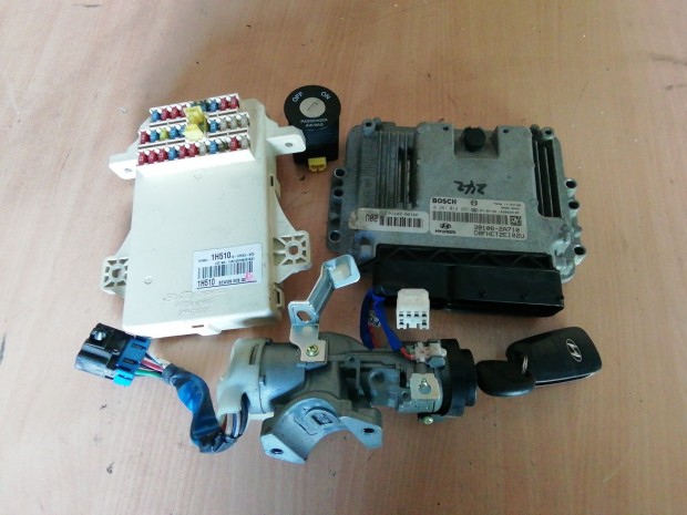 Hyundai I 30 2008-2012 1,6 Diesel motorvezrl 91950-1H510,