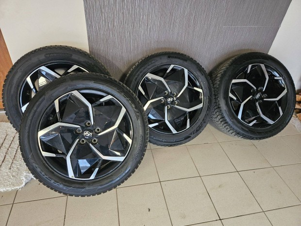 Hyundai Ioniq 5 19"-os gyri alufelni jszer tli gumikkal
