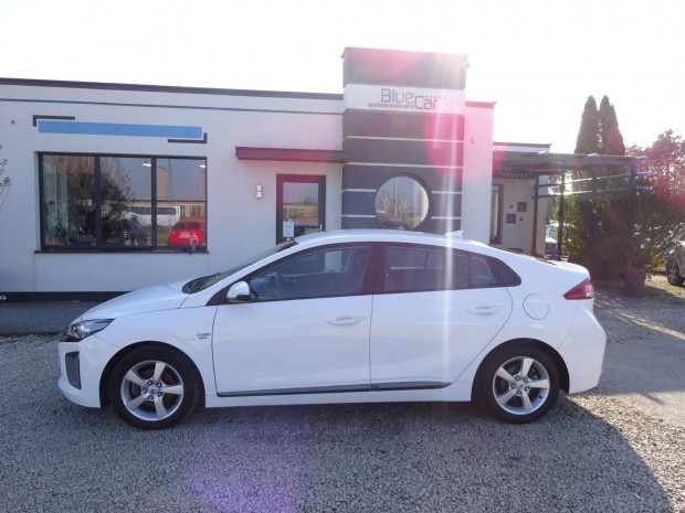 Hyundai Ioniq hybrid 1.6 GDi Comfort DCT KM:157...