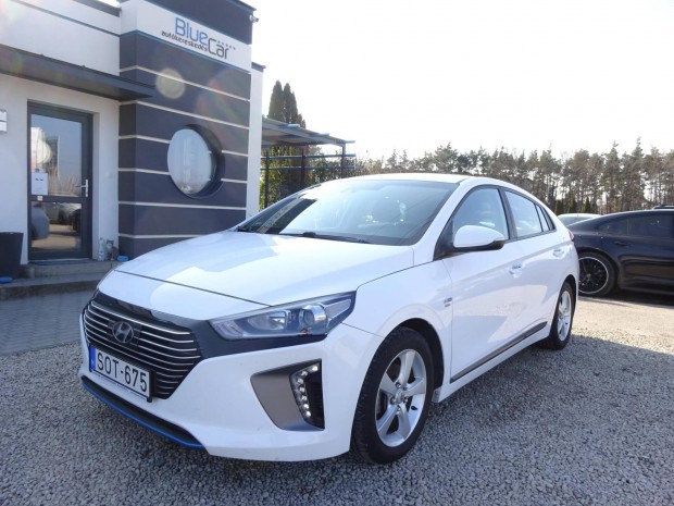 Hyundai Ioniq hybrid 1.6 GDi Comfort DCT KM:157...