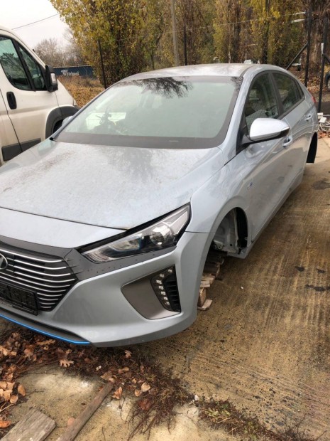 Hyundai Ioniq jobb fggnylgzsk