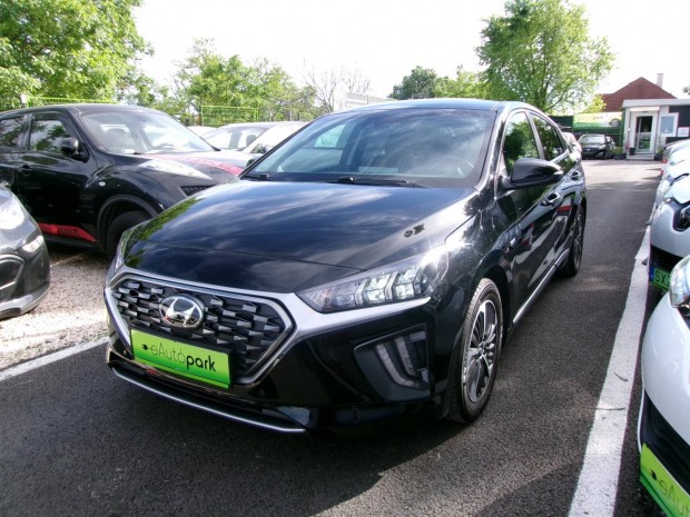 Hyundai Ioniq plug-in 1.6 GDi Premium DCT Infin...