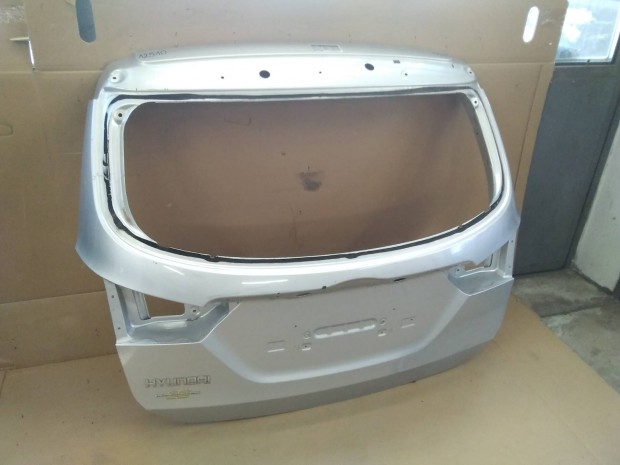 Hyundai Ix20 csomagtérajtó üresen
