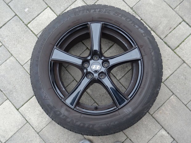 Hyundai Kia 18" 5x114,3 ET50 fekete alufelni 235/60R18 tligumi DOT21