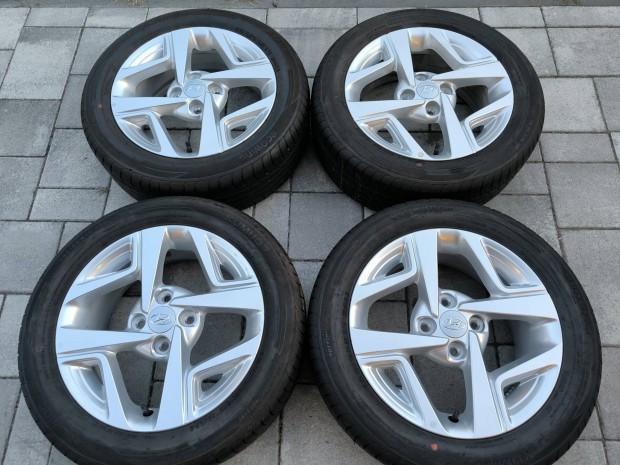 Hyundai Kia gy�ri alufelni 15" 185/55r15 ny�ri gumi 
