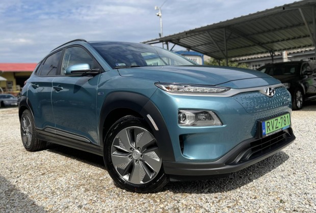 Hyundai Kona EV 64kWh Premium Magyarorszgi/Vg...