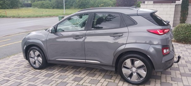 Hyundai Kona EV 64kWh Style Edition LONG Range....