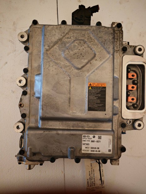 Hyundai Kona I (OS) EV OBC fed�lzeti t�lt� (haszn�lt) 36400-0E175